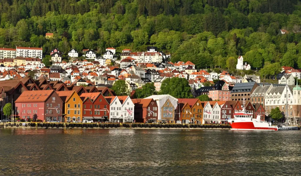 Bergen Bryggen – Norway’s Historic Waterfront Gem