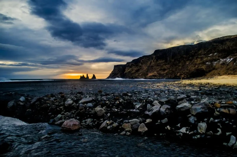 Reynisfjara Beach Iceland – Black Sand Coastline, Dramatic Nature, and Local Arctic Culture